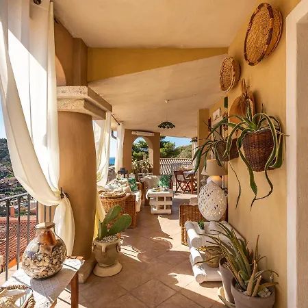 Marina House Tatil Evi