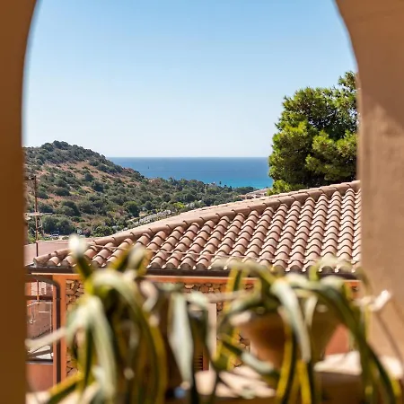 Marina House Holiday home